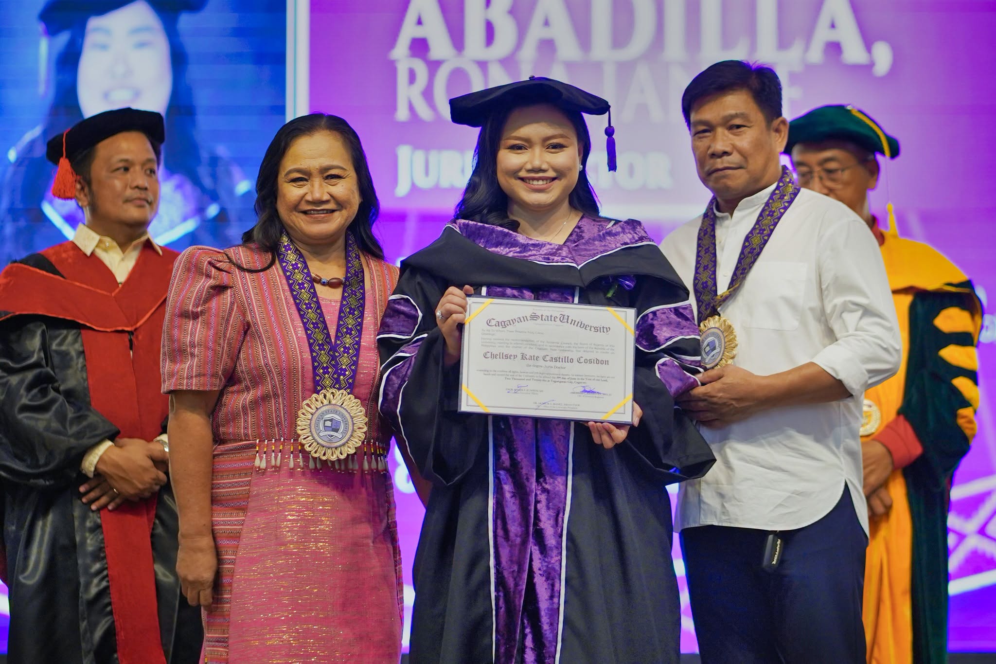 24TH-GRAD-COL-PHOTOSET photo 69